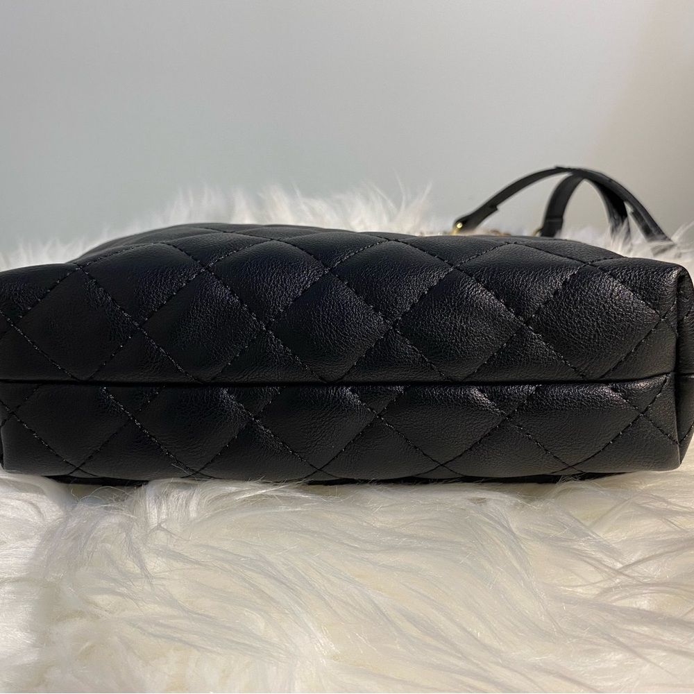 I.n.c. International Concepts Small Ajae Quilted Crossbody - Picture 5 of 7